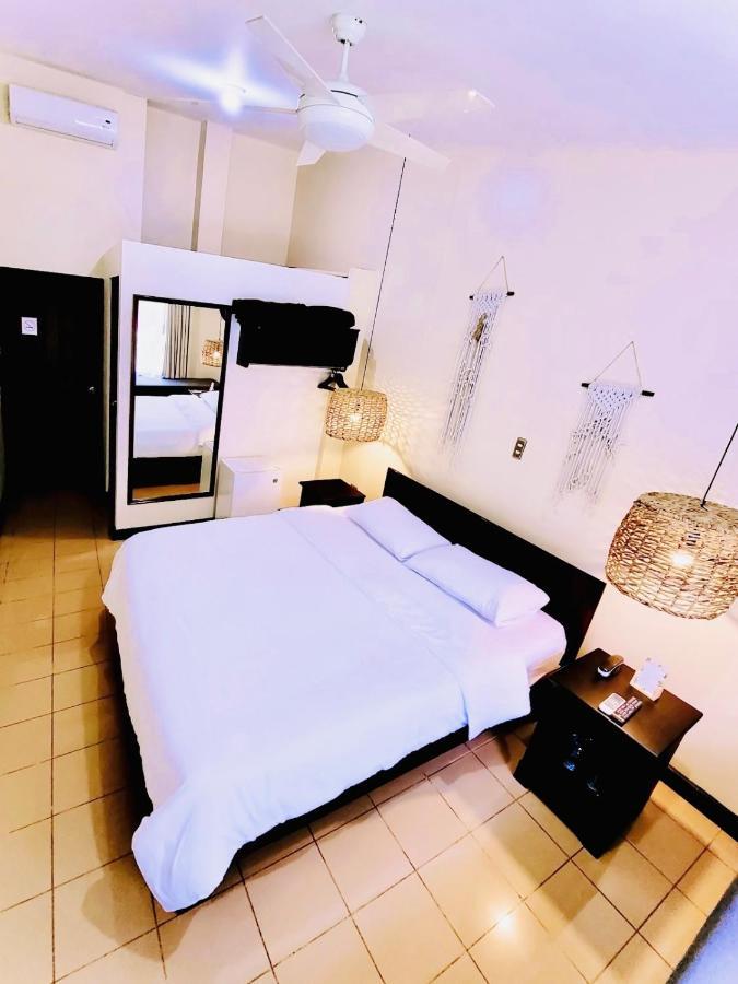 Hotel Mango Airport Rio Segundo Luaran gambar