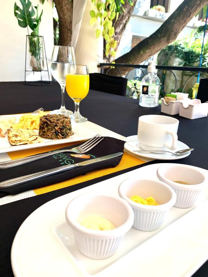 Hotel Mango Airport Rio Segundo Luaran gambar